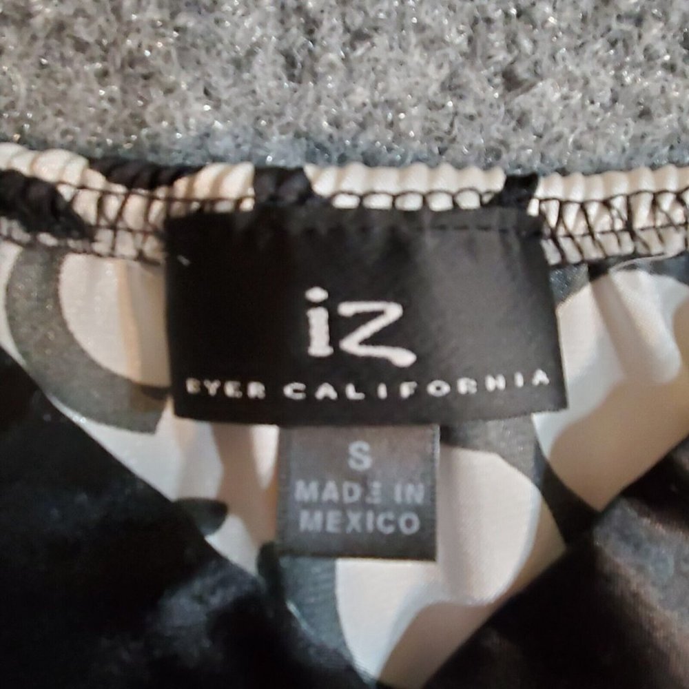 IZ Buyer California Womens Teen Tank Top Sleevless Blouse Size Small Black White - Picture 11 of 11